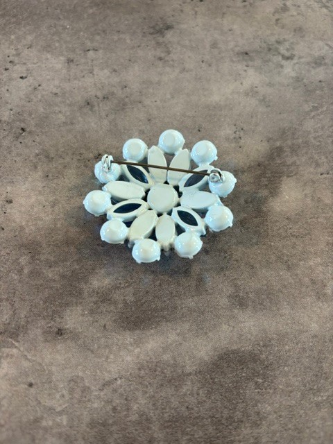 Vintage Blue Rhinestone Brooch Flower and Leaves Blue Floral
