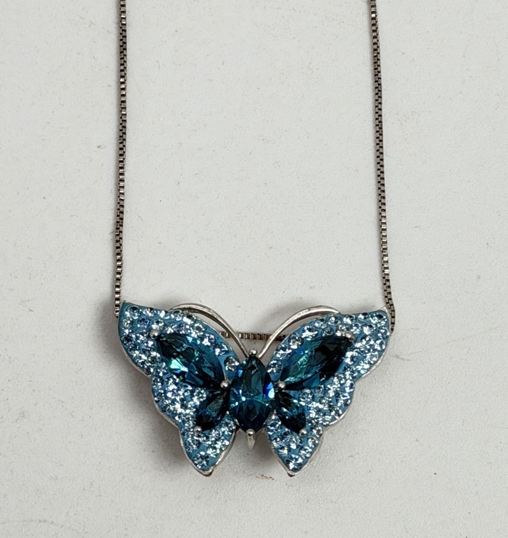 Vintage DESIGNER AU SIGNED STERLING SILVER BLUE STONES ORNATE BUTTERFLY NECKLACE