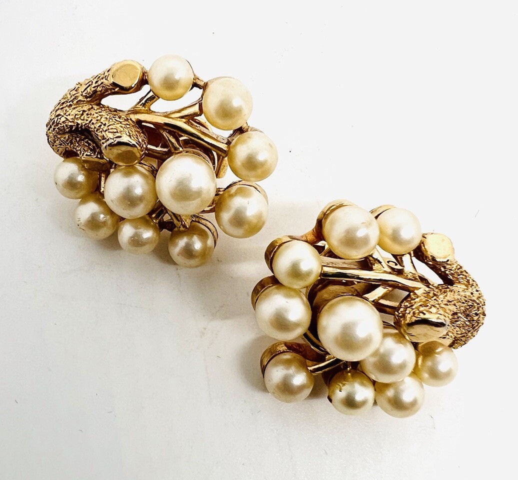TRIFARI Branch Twig Faux Pearl Textured Earrings Signed Vintage Jewelry