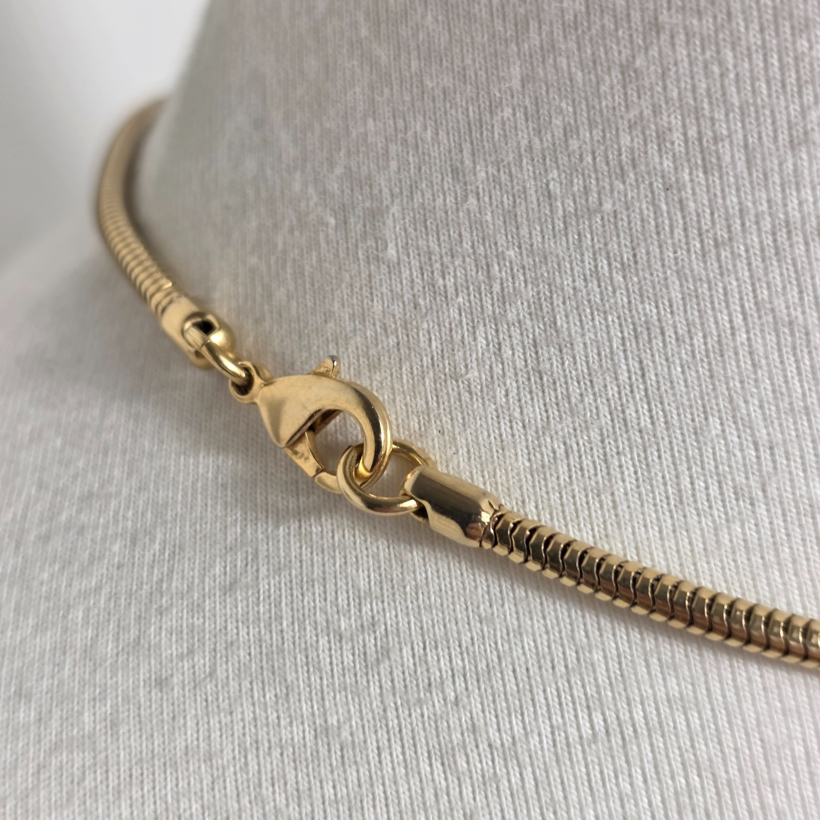 Unbranded Statement Necklace Gold Tone Snake Style Link Chain & Blue Glass Beads