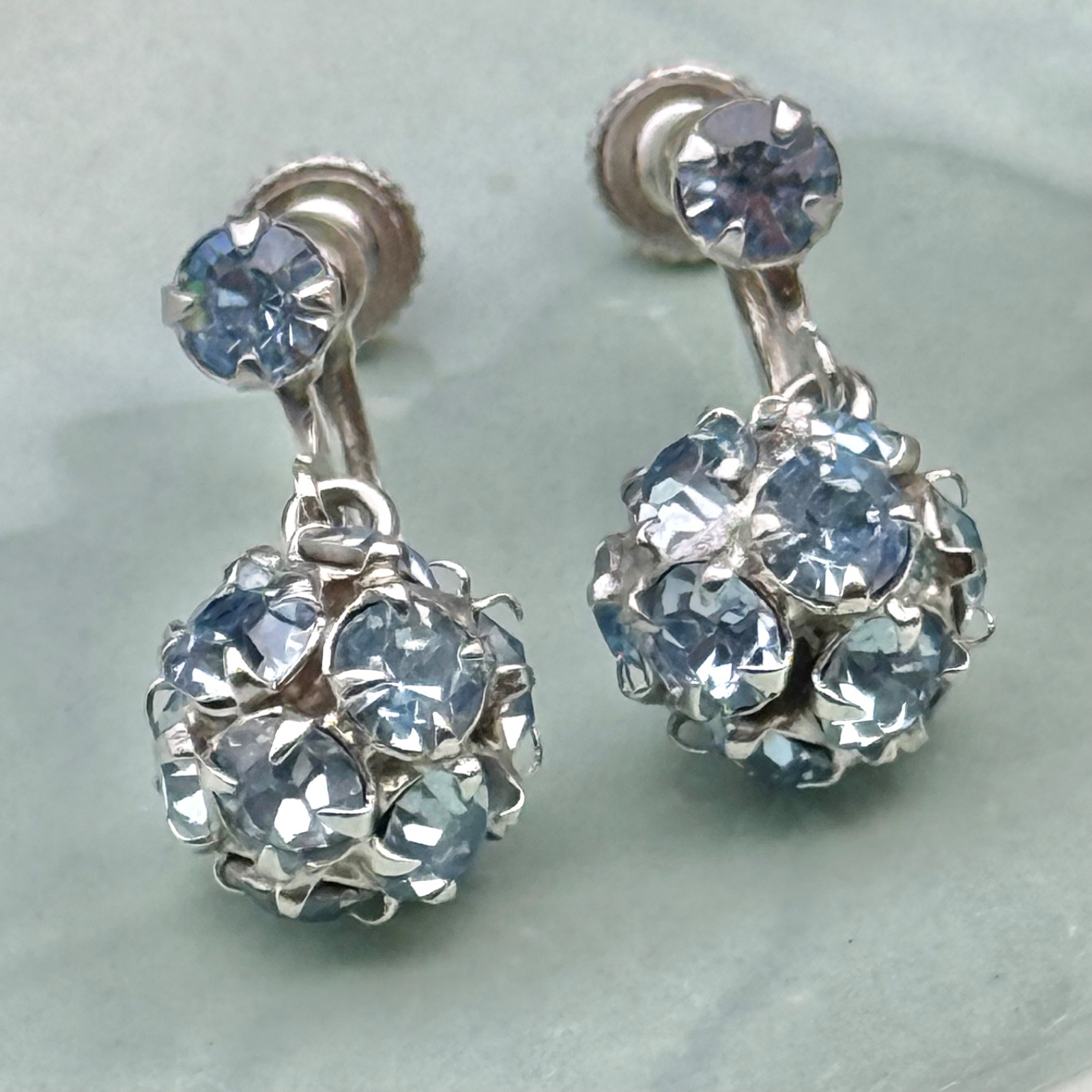 Vintage Blue Rhinestone Dangle Screwback Earrings Silver Tone 1950s Bridal