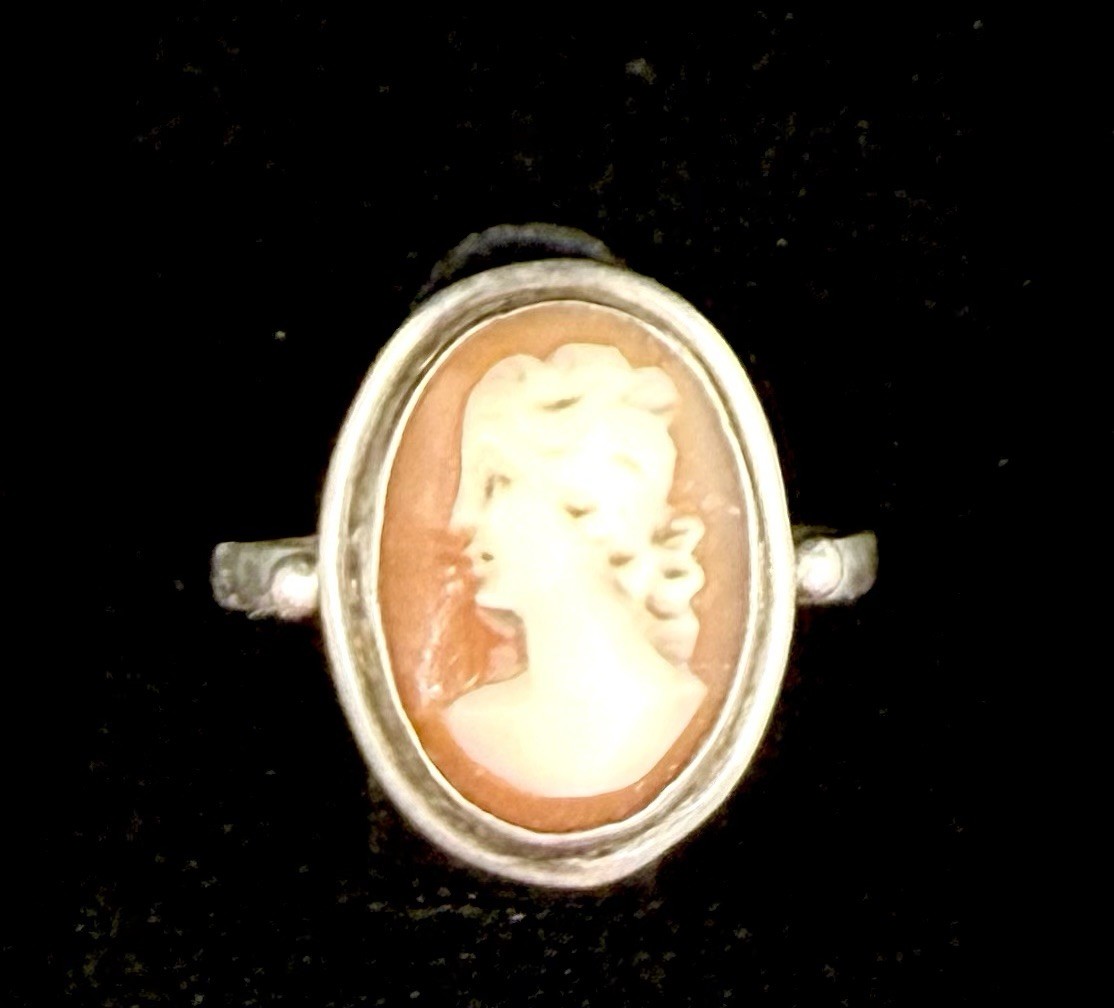 800 Silver 2-Tone Antique Art Deco Italy Real MOP Lady Cameo Ring Size 6.75
