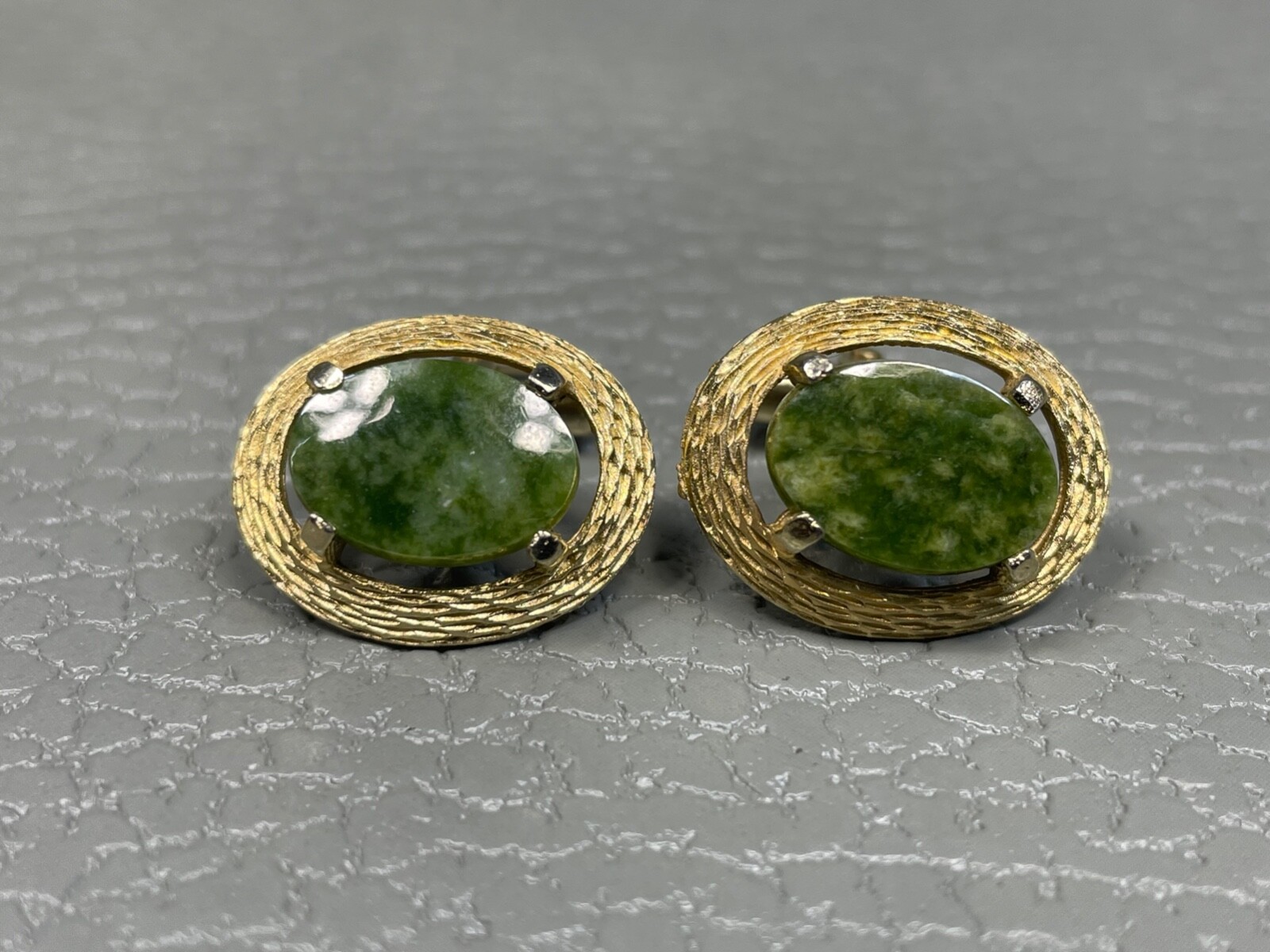 Vintage Prong Set Jade Yellow Gold Plated Cuff Links
