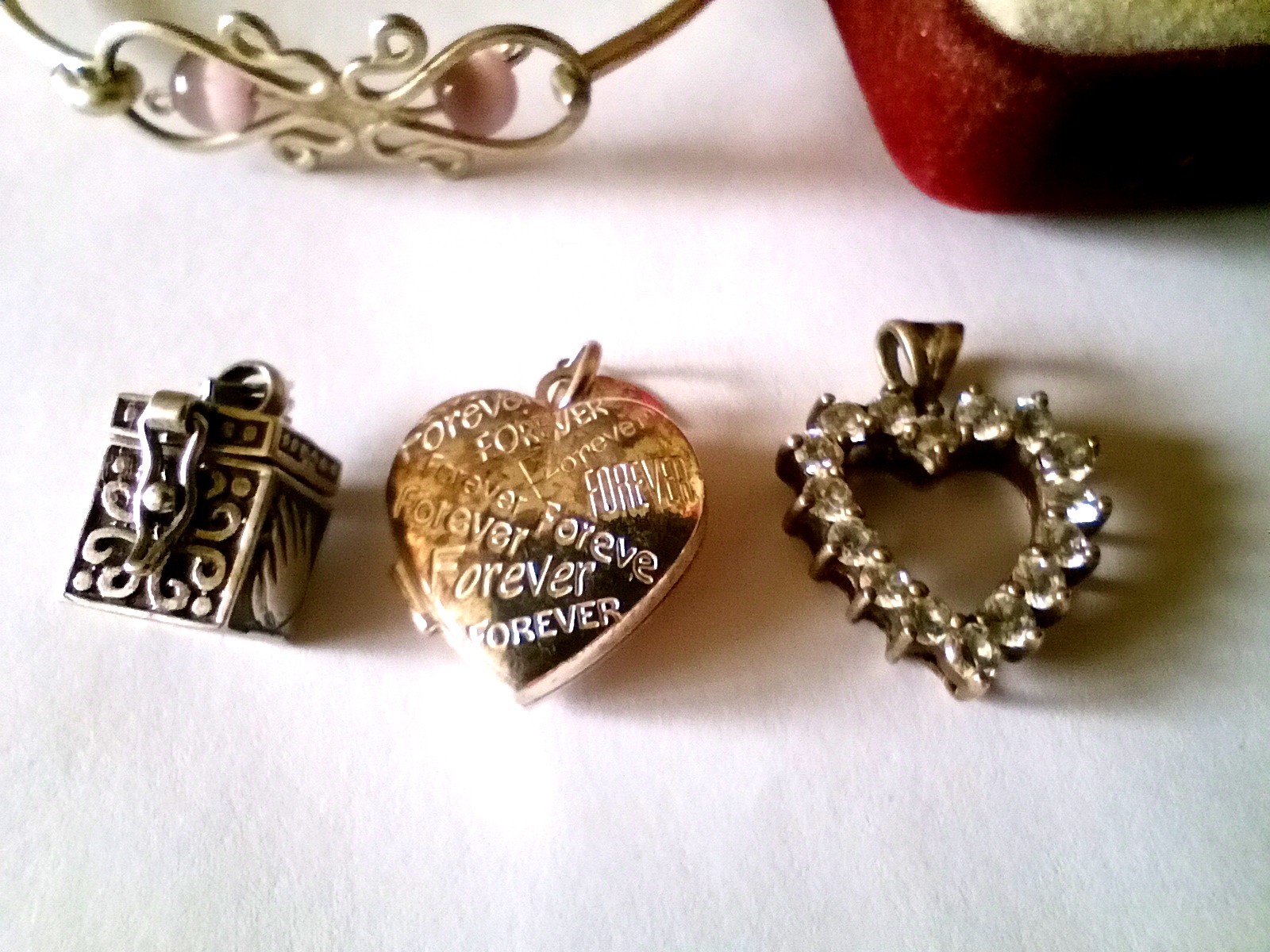 STERLING SILVER Vintage LOT PENDANTS, NECKLACE,BRACELET, EARRINGS 26.3 GRAMS