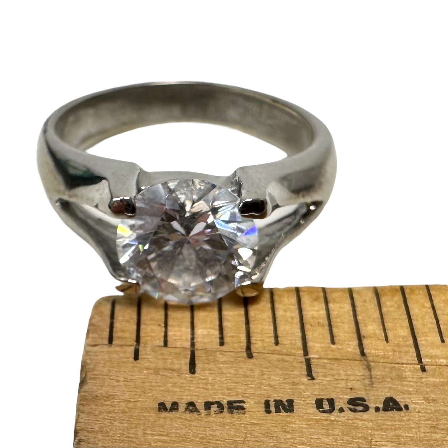 Vtg Silver Tone Round Solitaire Floating Rhinestone Costume Ring Size 7.5