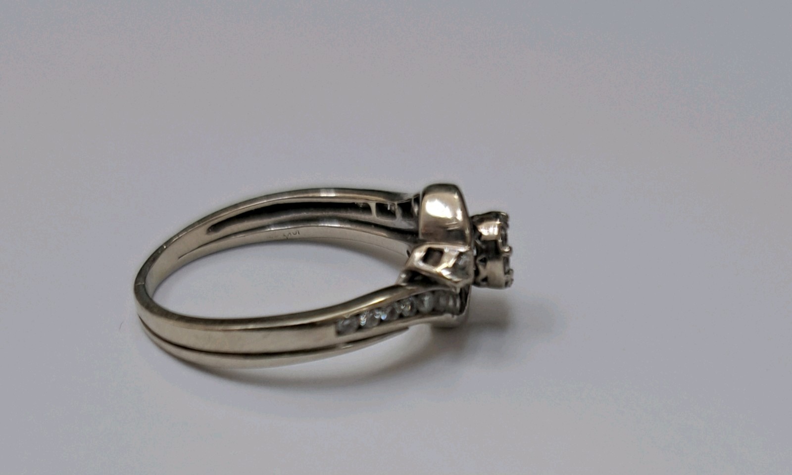 1/3 Kt Cluster Diamond, 29 Diamonds, Engagement Ring, White Gold, Cert Of Auth.