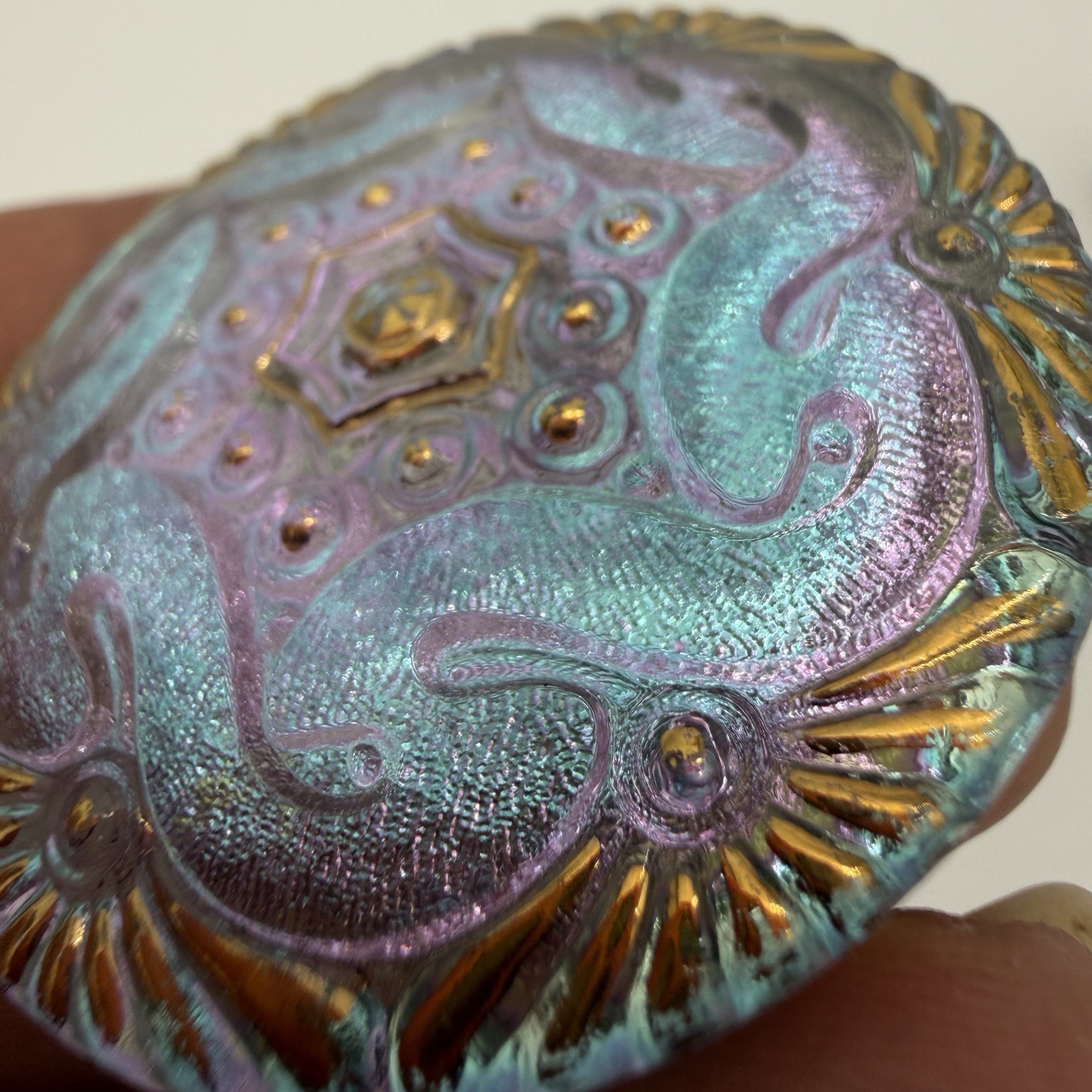 Vtg Czech Glass Button Brooch Pendant Blue Purple Iridescent Stunning