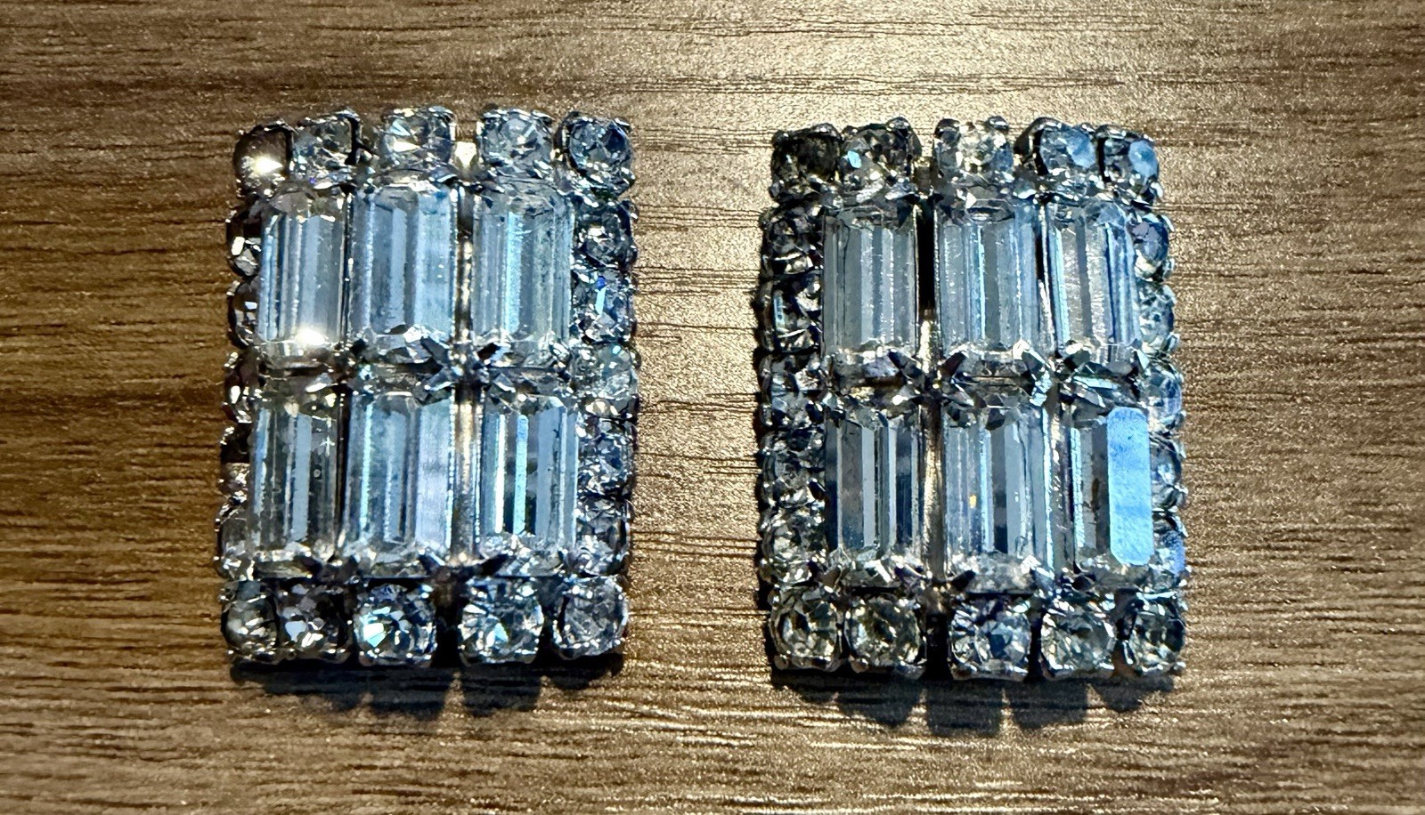 Gorgeous vintage Curved rhinestone earrings