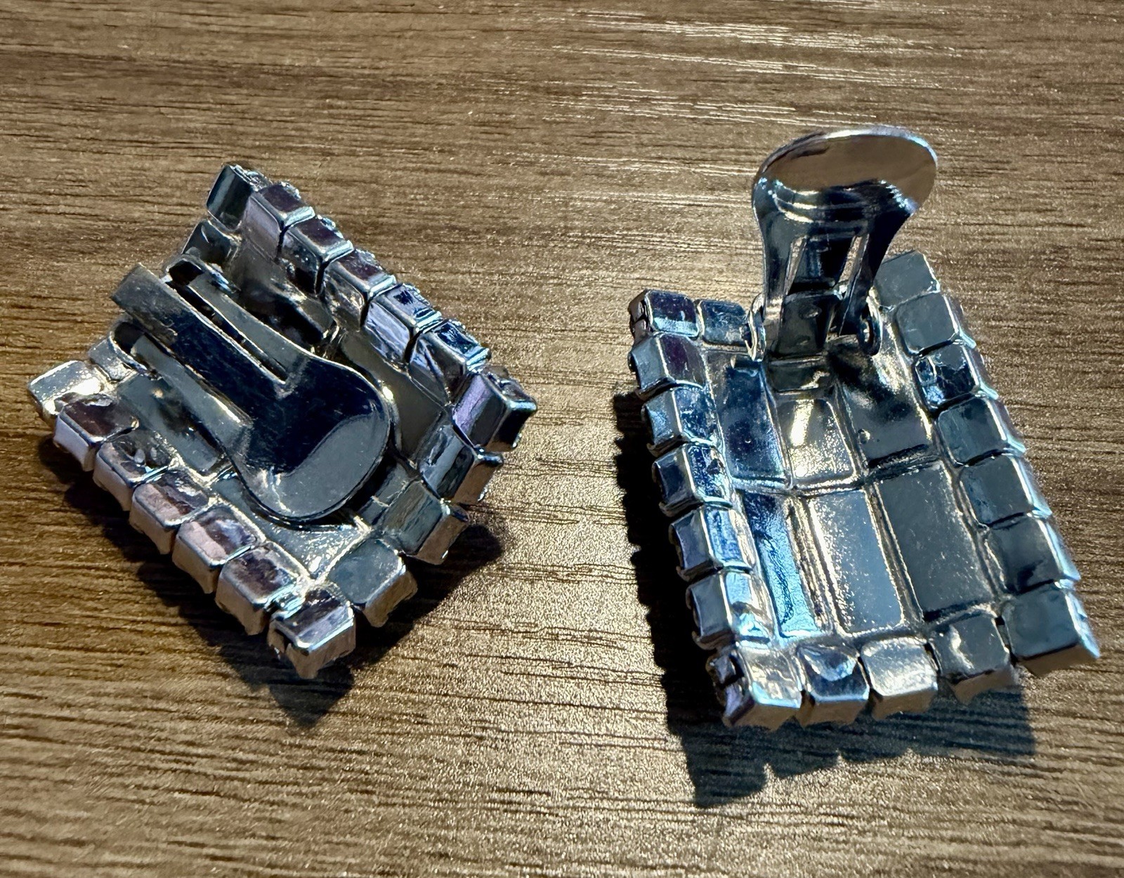 Gorgeous vintage Curved rhinestone earrings