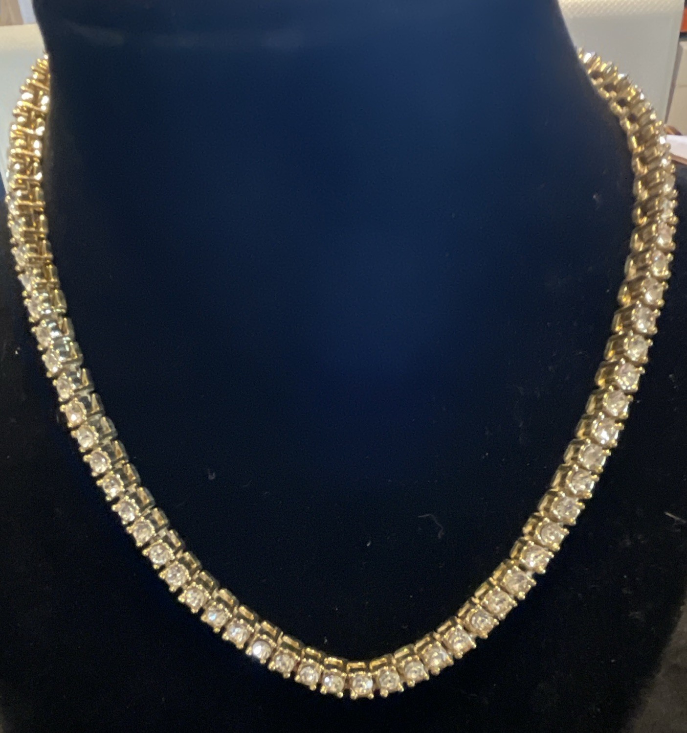 Gold Tone Round Clear Rhinestone Necklace & Vintage Clip On Earrings 15”