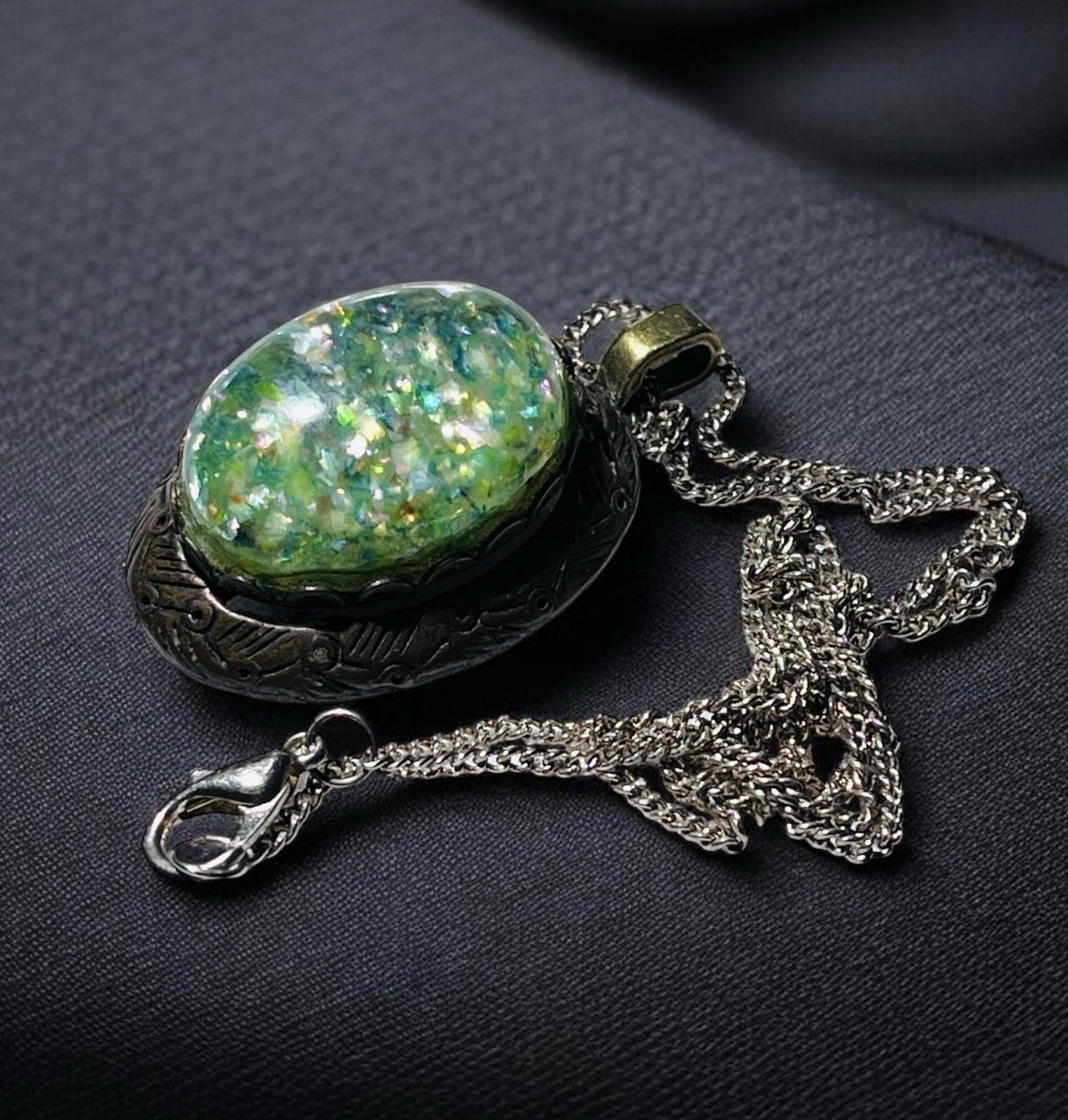Vtg Lucite Confetti Cabochon Necklace – Converted Earring – Engraved Bezel – 18”