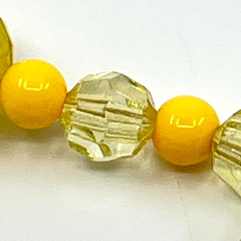 VTG Retro Y2K Yellow Beaded Necklace Square Acrylic Resin Geo Chic Summer Pop