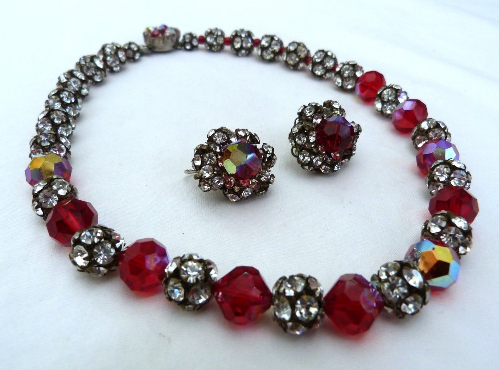 VINTAGE DALSHEIM RHINESTONE SPHERES RED CRYSTAL AB BEADS NECKLACE EARRINGS SET