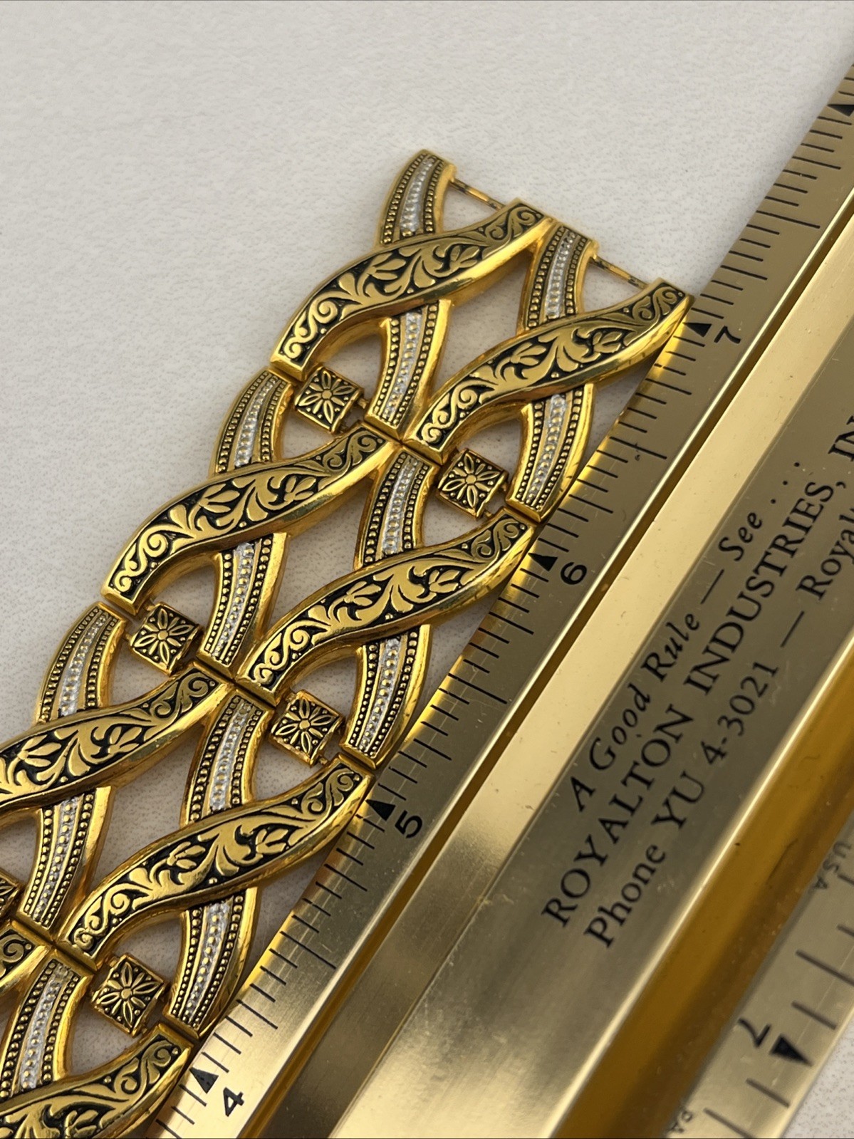 Vintage Gold Tone Chain Link Cuff Bracelet Signed