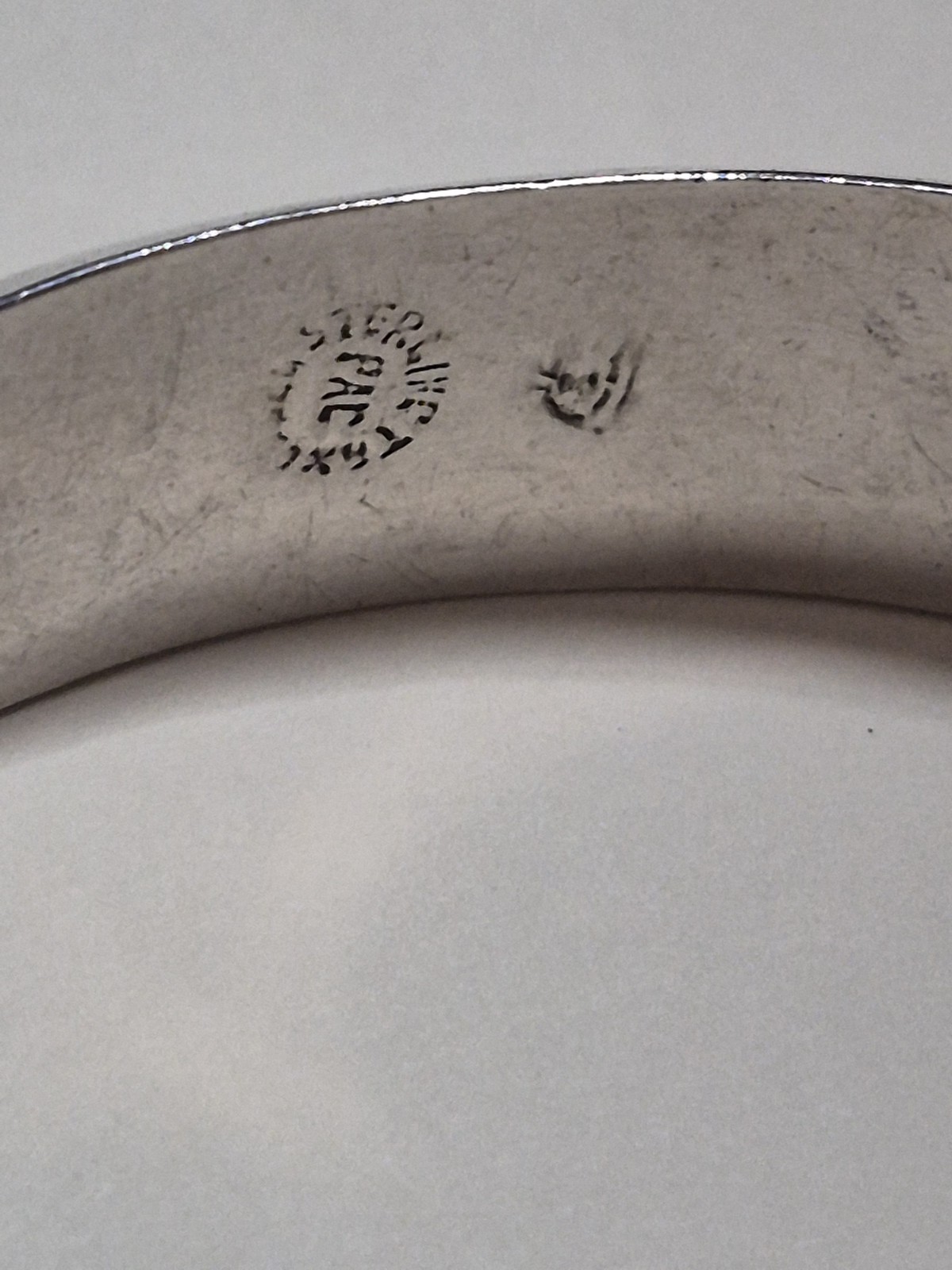 Vintage Taxco Mexico Sterling Silver Bullfight Shadowbox Hinged Bangle 15.8g PAC