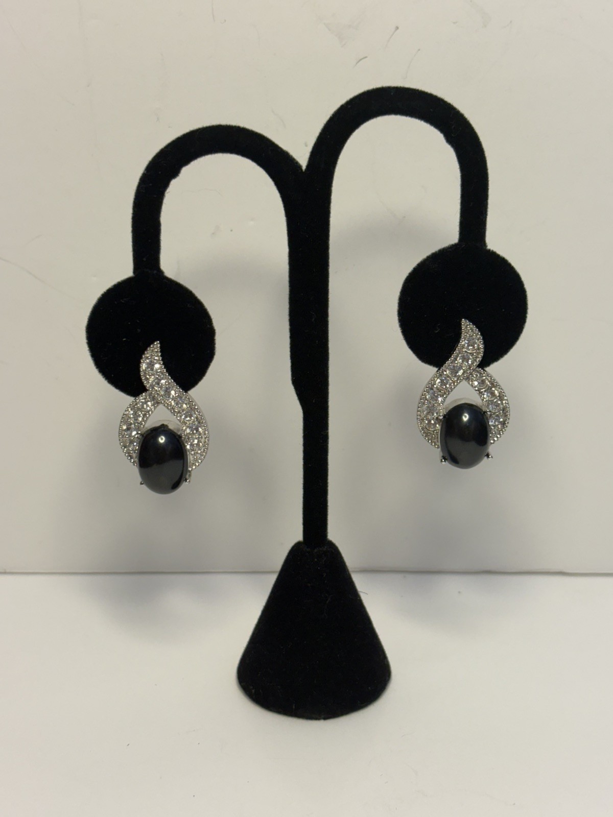 Vintage Fifth Avenue Collection Butler Crystal Rhinestone Earrings Silver Studs