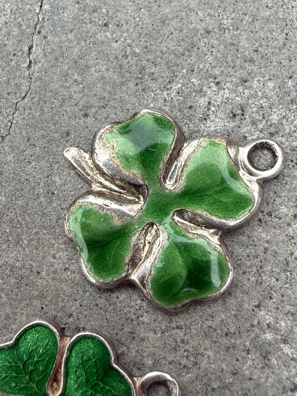 Two Vintage Sterling Silver Enamel Lucky Four Leaf Clover Charms Lois 2.5g