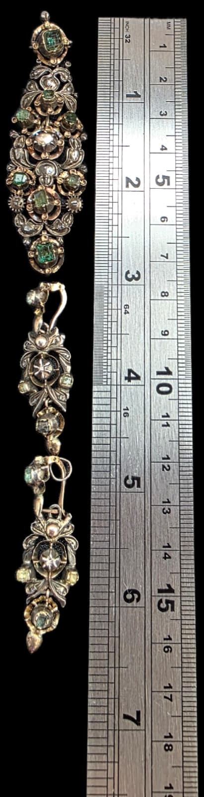 Antique Victorian Gold Parure Set Earrings Pendant Diamonds Emeralds Ca 1850
