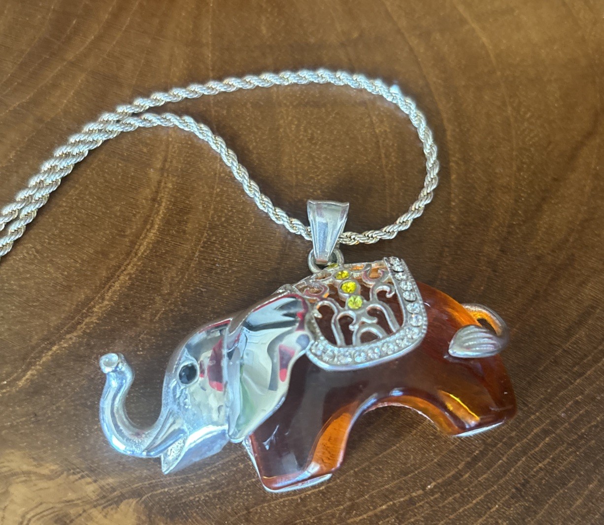 Amber Colored Silver Lucky Elephant W/ Rhinestones ,Chain 925 8 Grams Super Cute