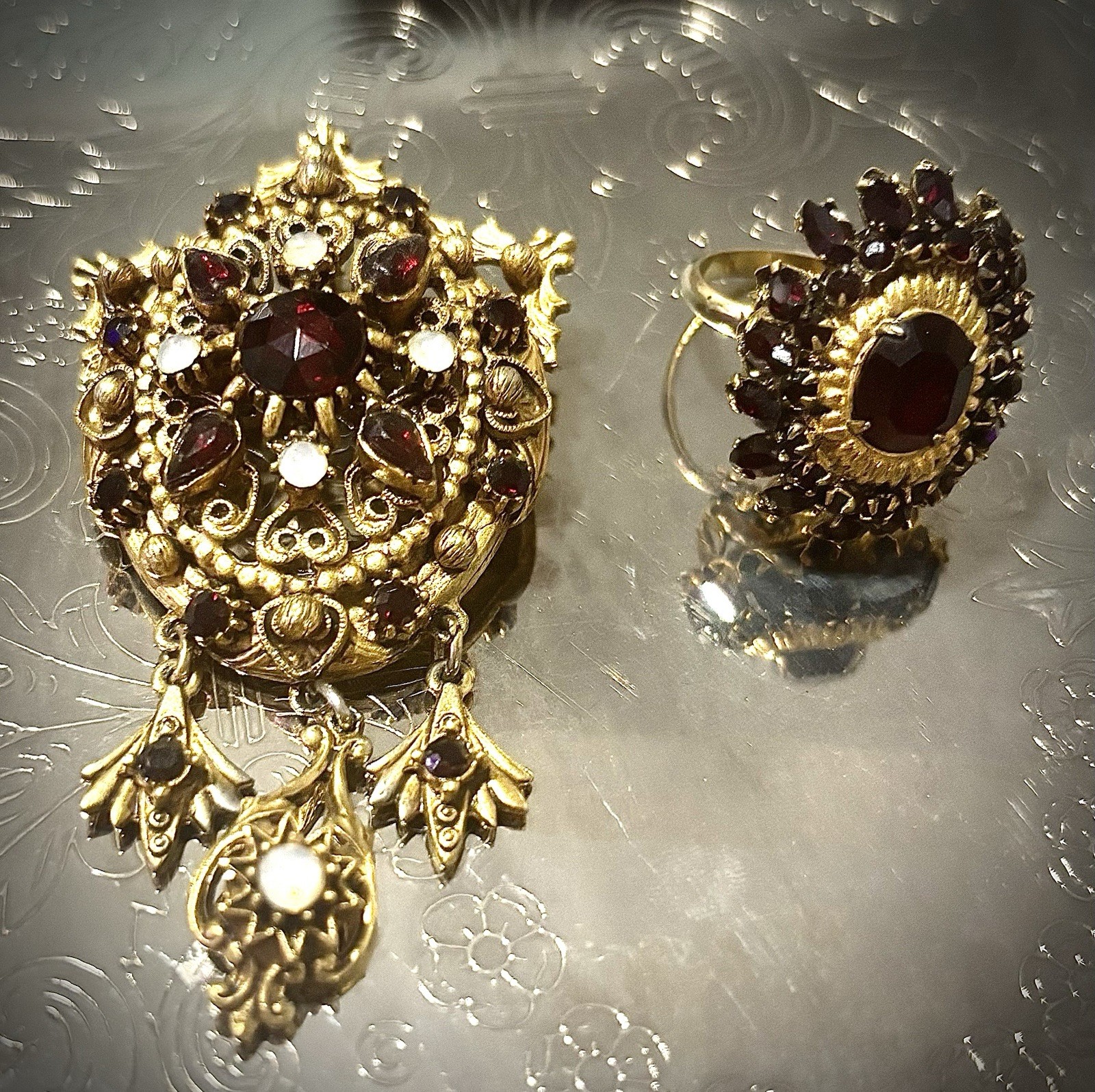 Vintage SIGNED Florenza Brooch Pendant Ring Set RARE HTF Garnet Red Gold Dangle