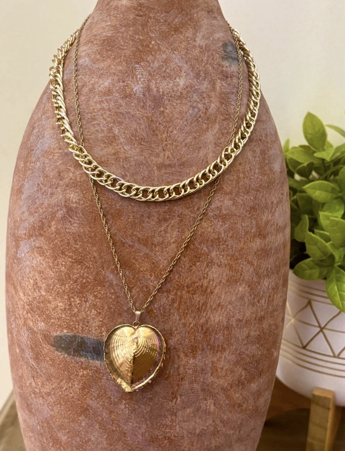 2 Stackable Vintage Necklaces Lot Of 2