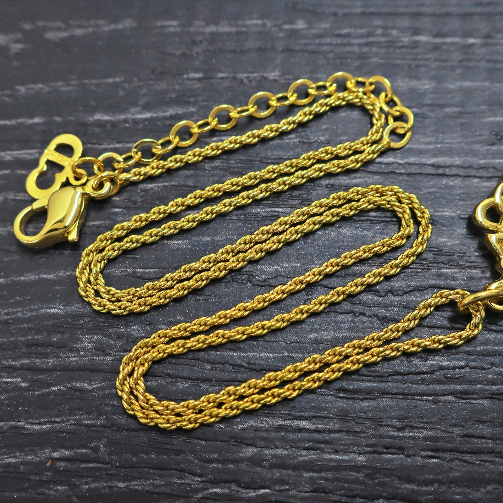 Christian Dior Gold Plated Logo Charm Chain Necklace Pendant #1319c Rise-on