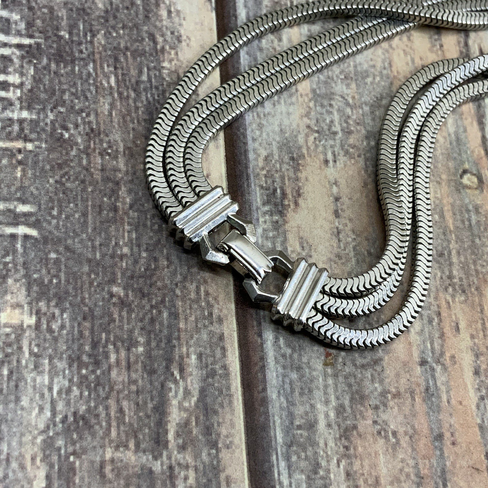 Vintage silver tone triple chain snake chain choker necklace