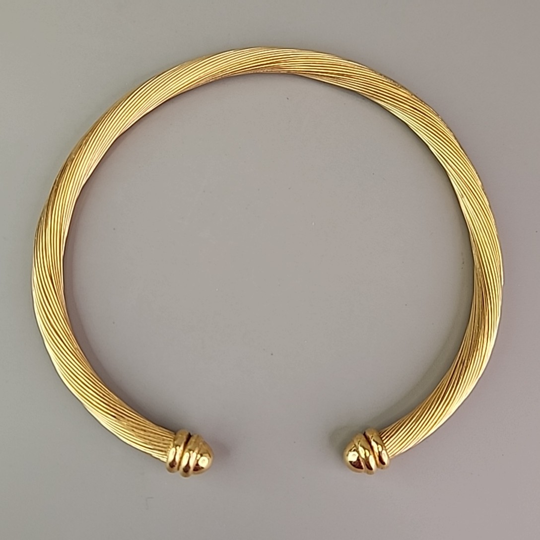 Vintage Wire Cable Torque Necklace Gold Tone Modernist Collar Rolled 14.5″