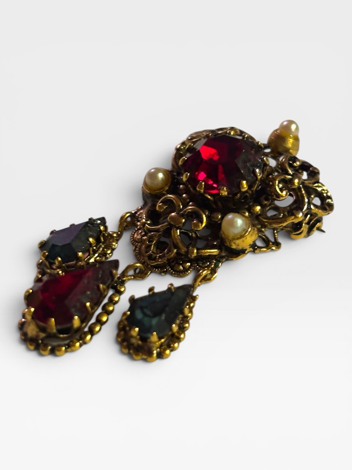 Vintage AGATHA PARIS Signed Brooch Dangle Renaissance Ruby Red/Blue Gemstone Pin