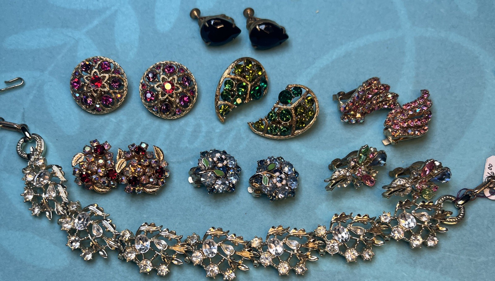 Lot 7 Pr Vintage Clip Earrings Lisner, Kramer, Weiss & Haskell & Lisner Necklace