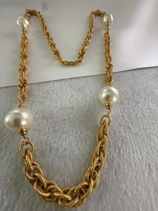 Vintage Napier Gold Tone Faux Pearl Station Chain Necklace 36″