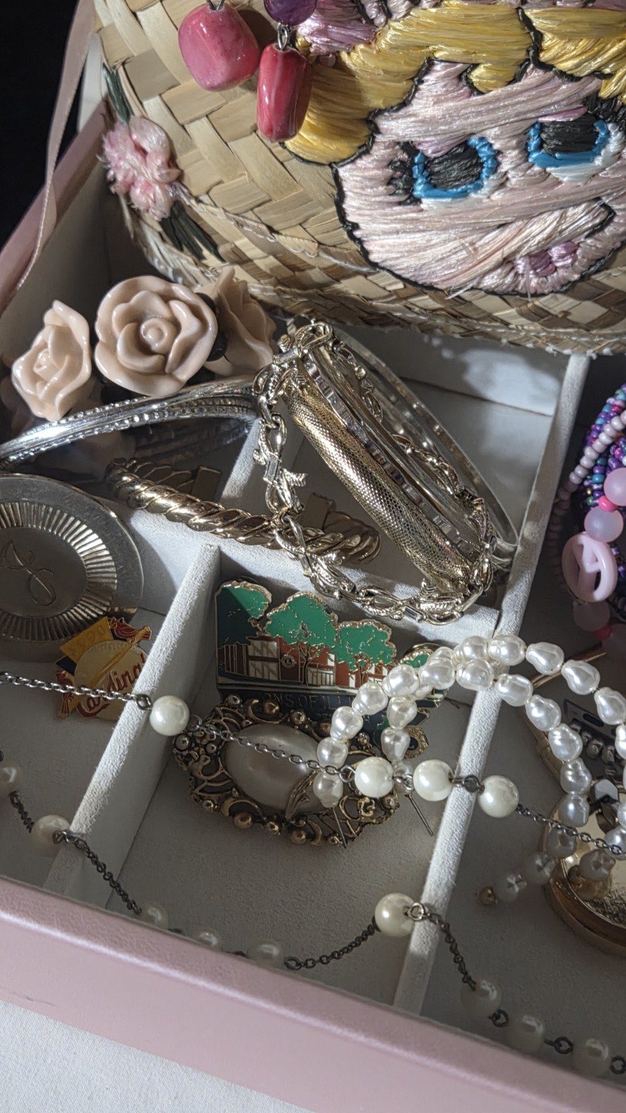 Grandma’s Estate; Jewelry, Trinkets, & Extra Fun Junk! Lot #96