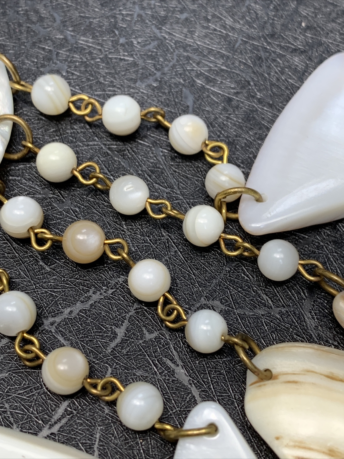 Vintage Unusual MOP Lathe Shell Beads Dangle Pendant Necklace 30”