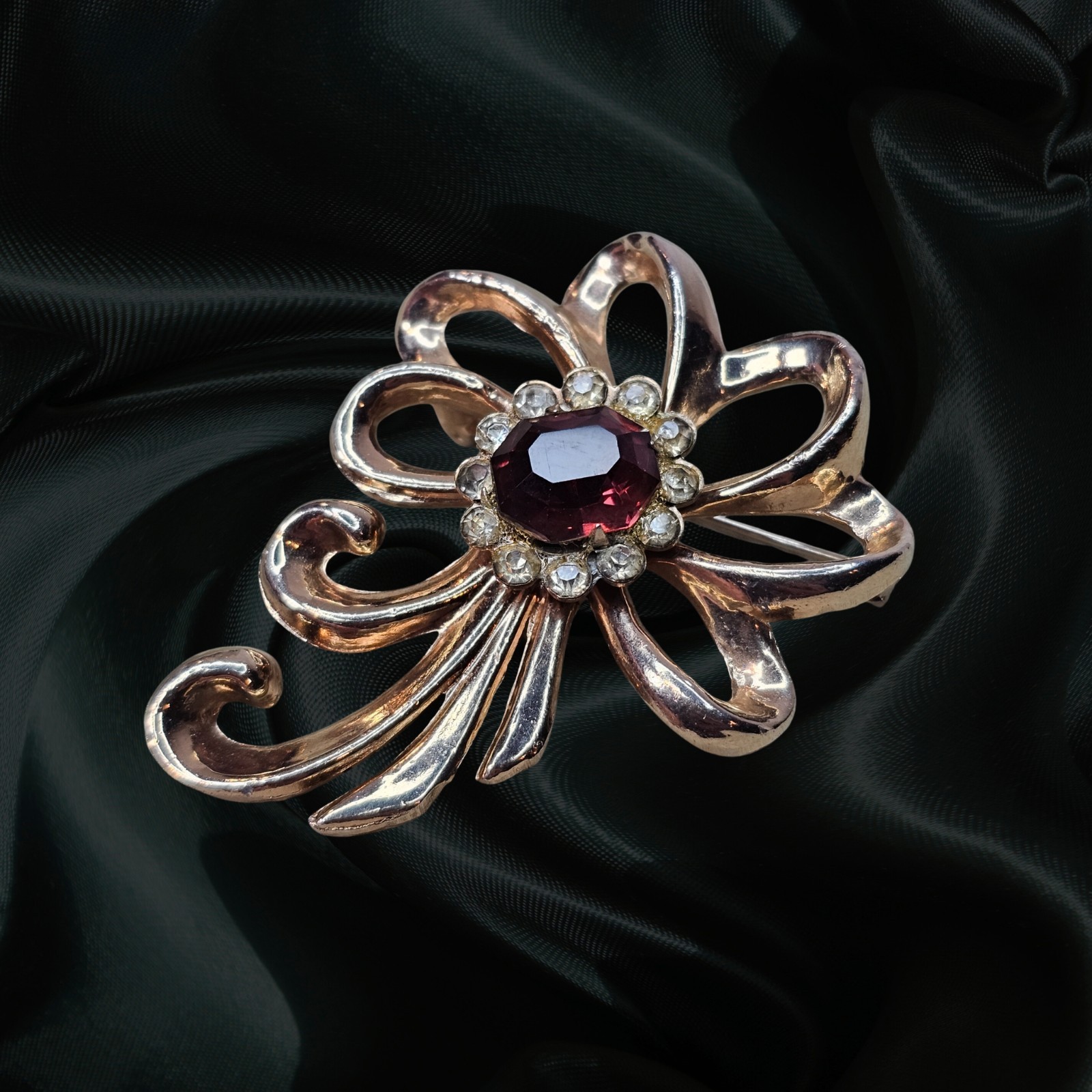 Vintage Art Noveau Style Gold Tone Red & Clear Rhinestone Fancy Bowl Brooch Pin