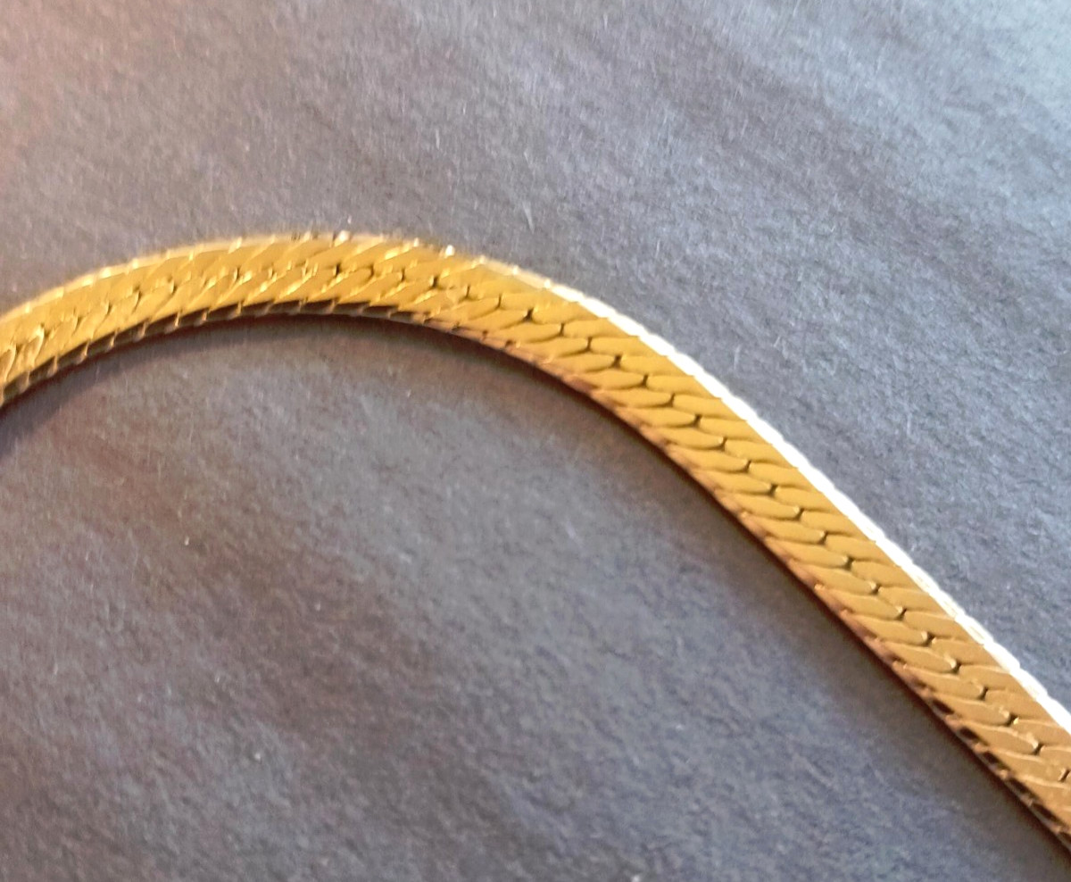 VTG Korea 18″ 14kgp Herringbone Chain – 18.7 Grams 4mm