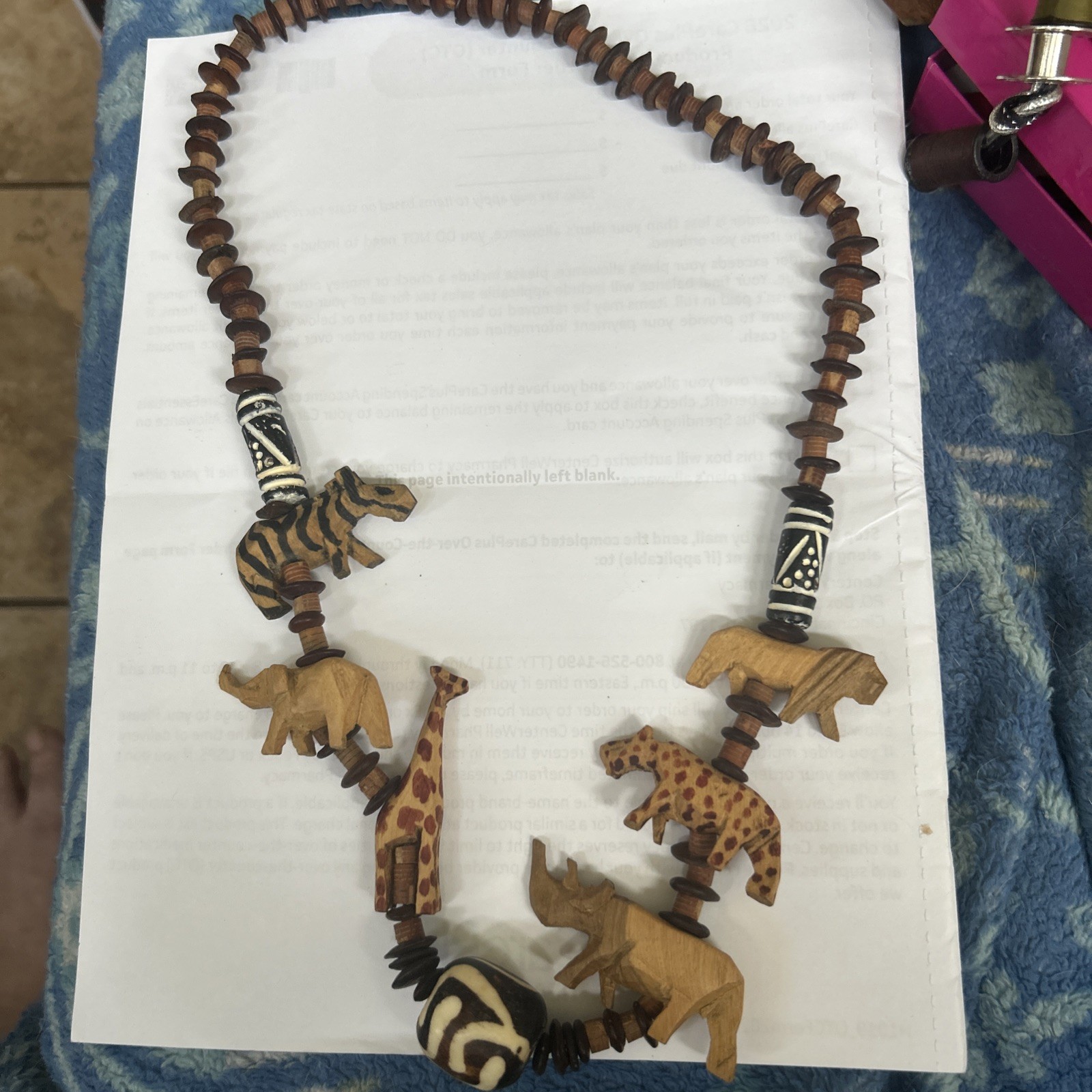 Vintage African Necklace Hand Carved Wooden Safari Animal Beads 24” Giraffe 🦒 ￼