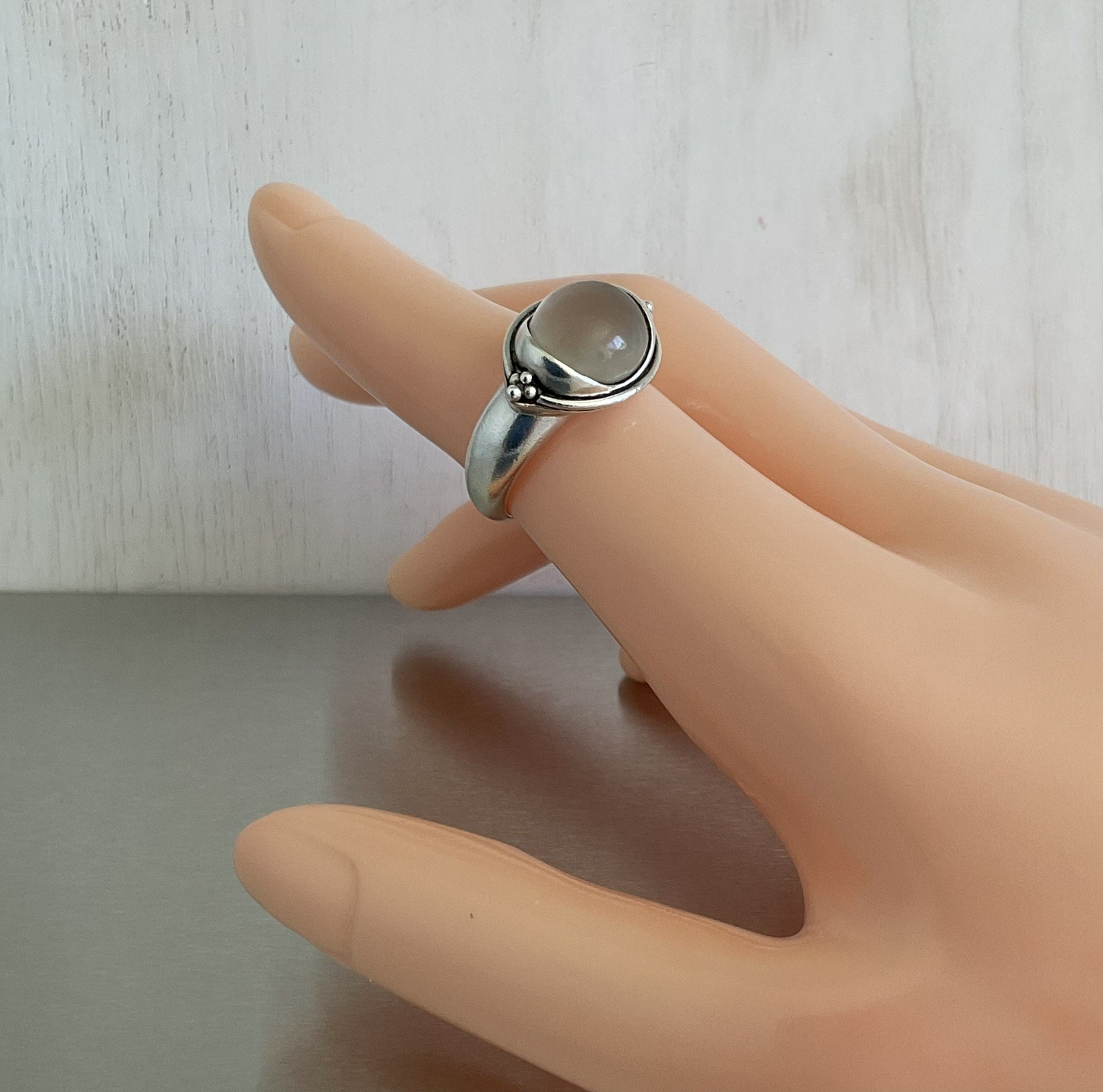 Vintage BASK Gray Moonstone Solitaire Ring Heavy 8 Grams Solid 925 Silver Size 7