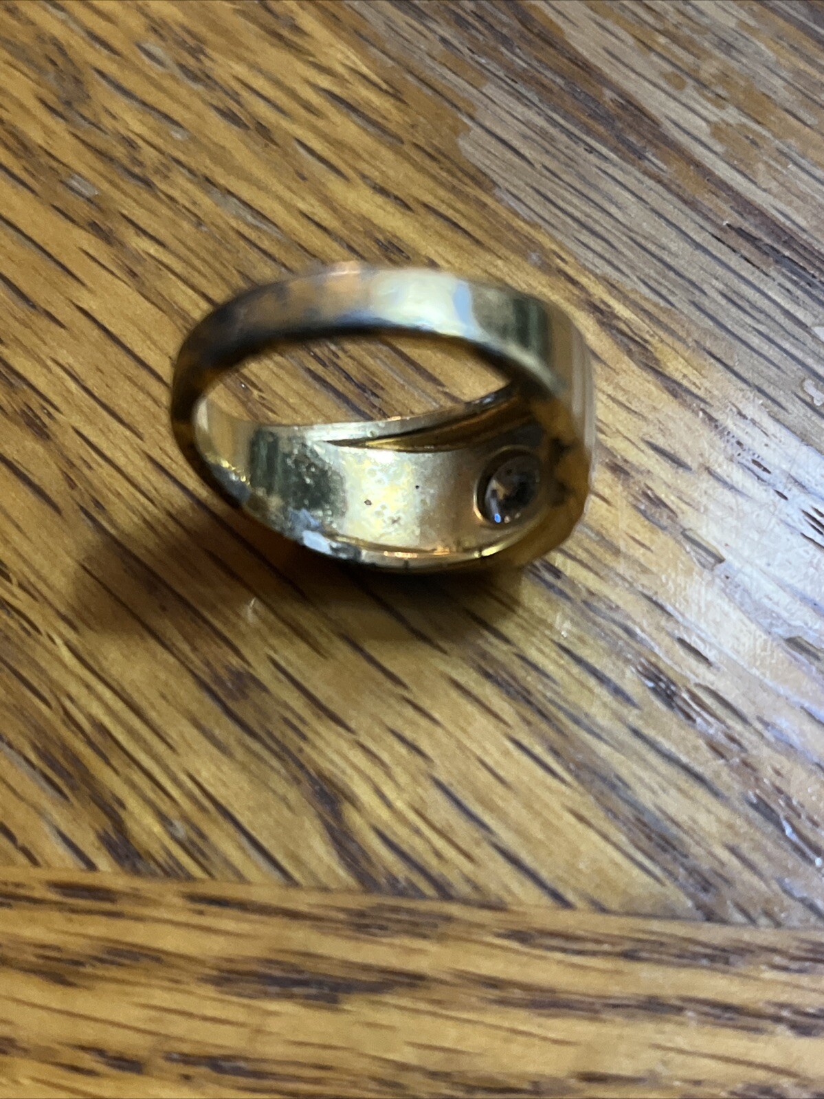 Vintage Ring 18 K HGE Gold With Gemstone Size 12 See Pics Heavy Wear