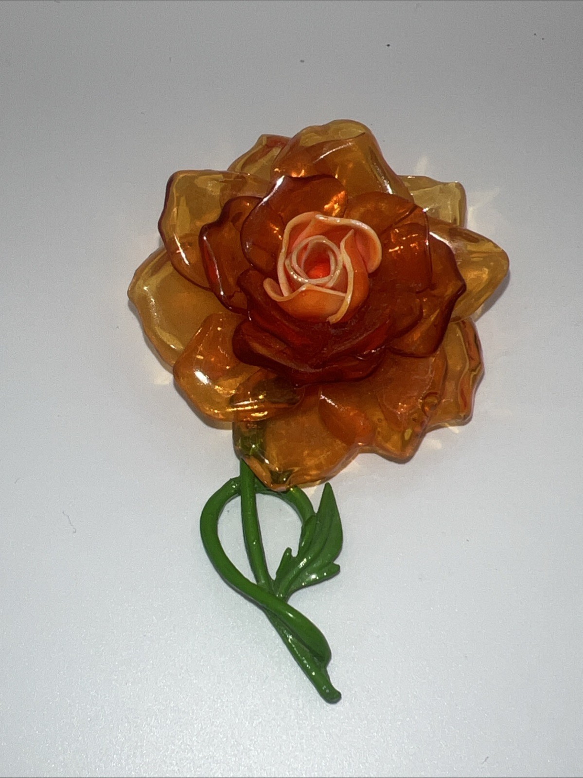 VTG SUPER CURLY ORANGE ACETATE ROSE FLOWER HI-RELIEF LIME ENAMEL BROOCH PIN