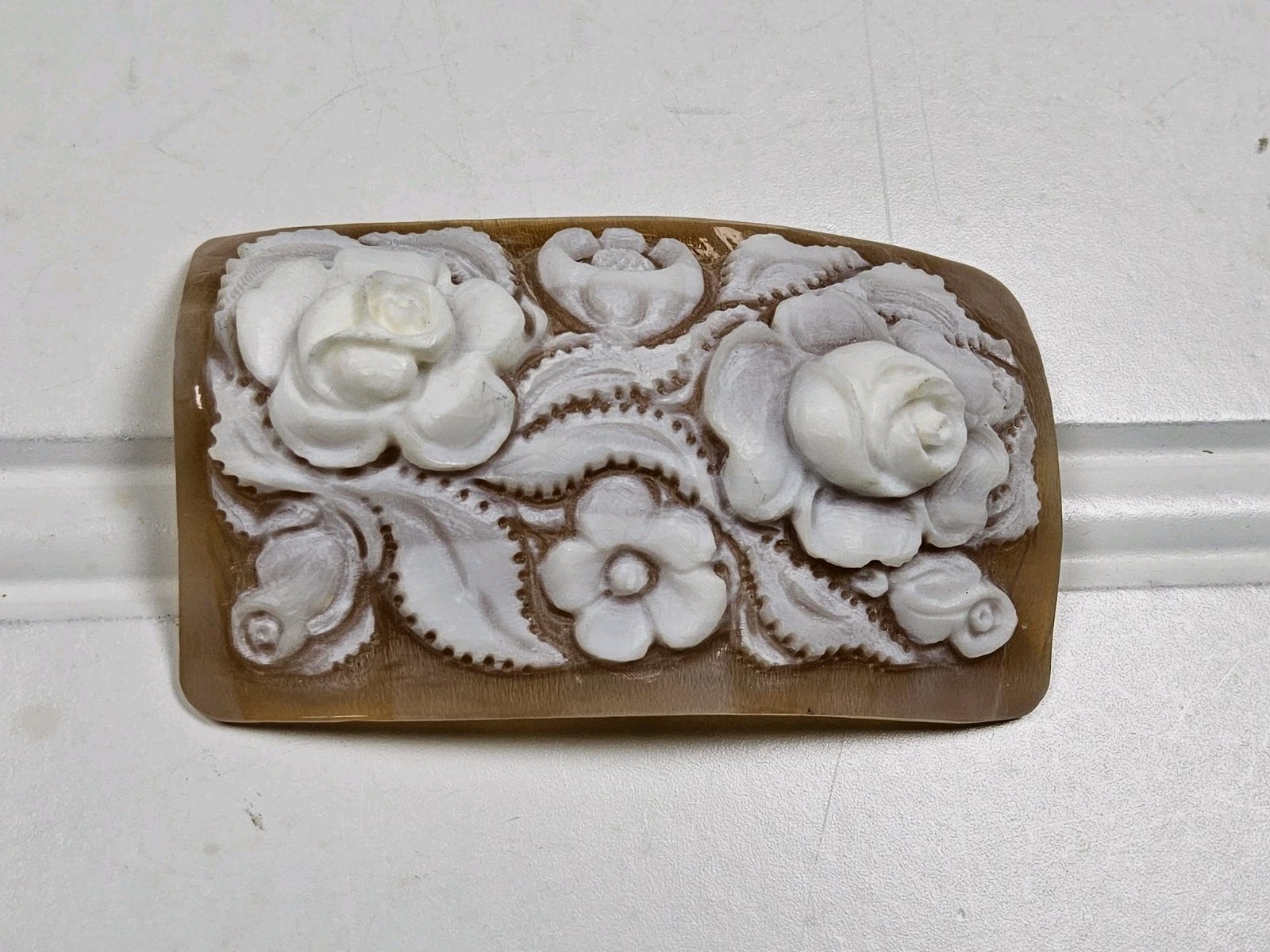 Vintage Carved Shell Roses Cameo