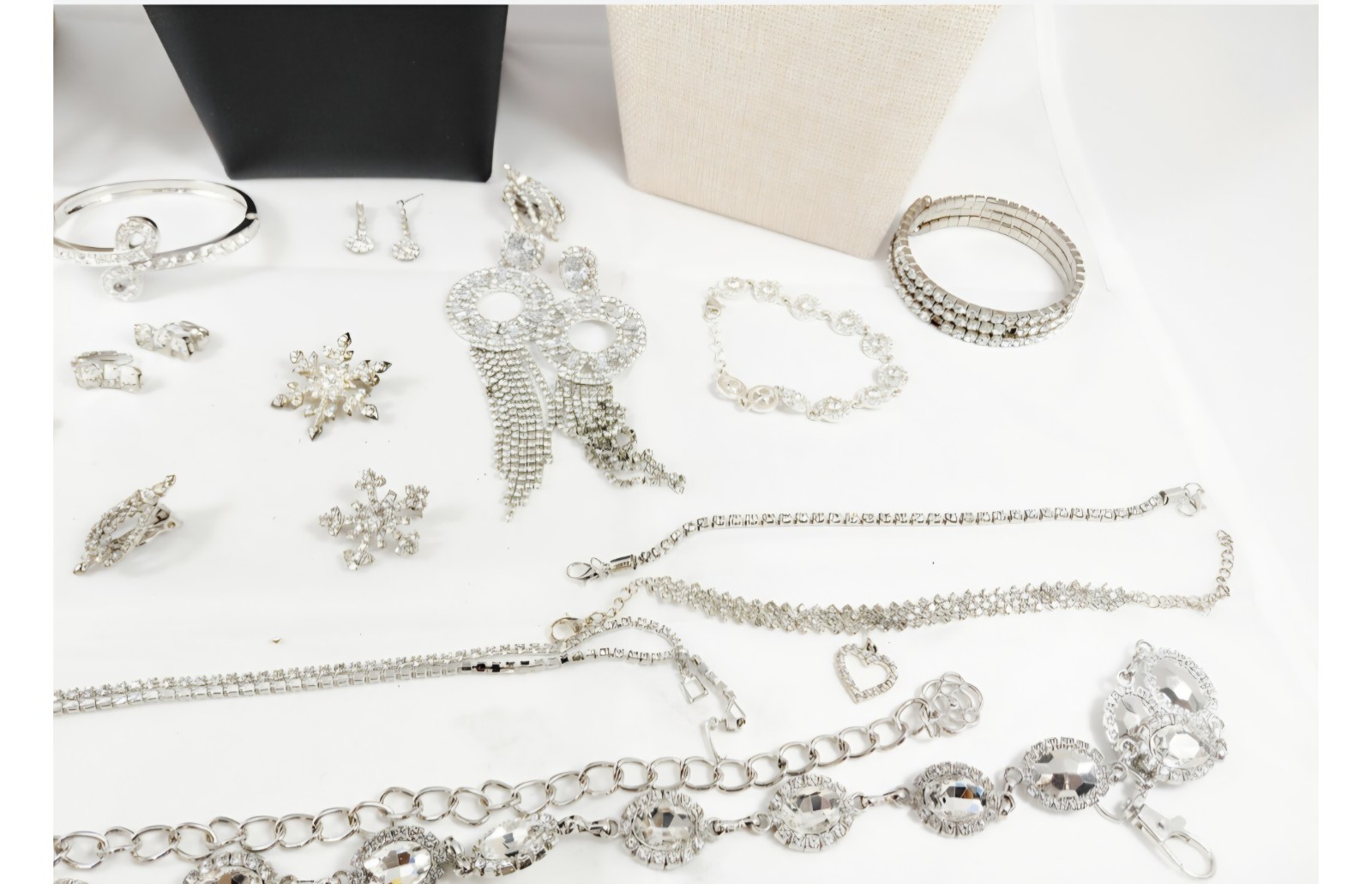 1lb Vintage/Modern Rhinestone Costume Fashion Jewelry Lot
