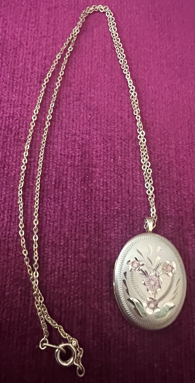VINTAGE 1950s GOLD FILL LOCKET WITH CHAIN 14k GF PPC PRINCESS PRIDE CREATIONS