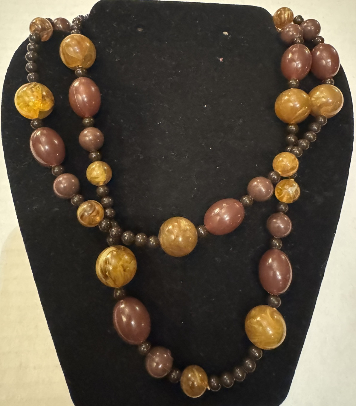 Vintage Women’s Acrylic Beaded Necklace, Assorted Sizes, Brown Golden Tan 70’s