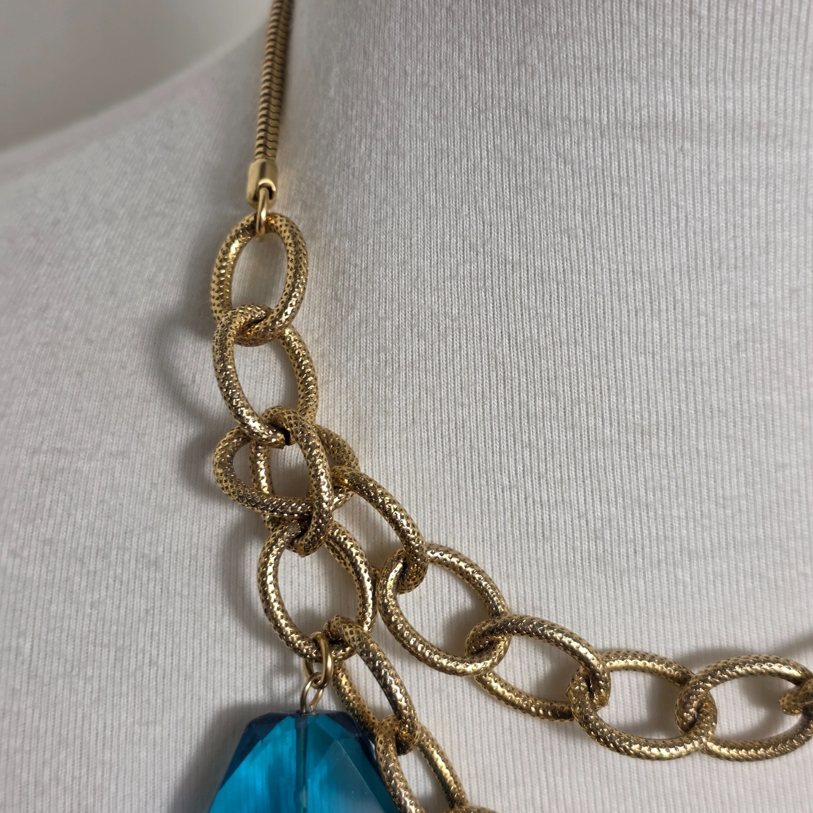 Unbranded Statement Necklace Gold Tone Snake Style Link Chain & Blue Glass Beads