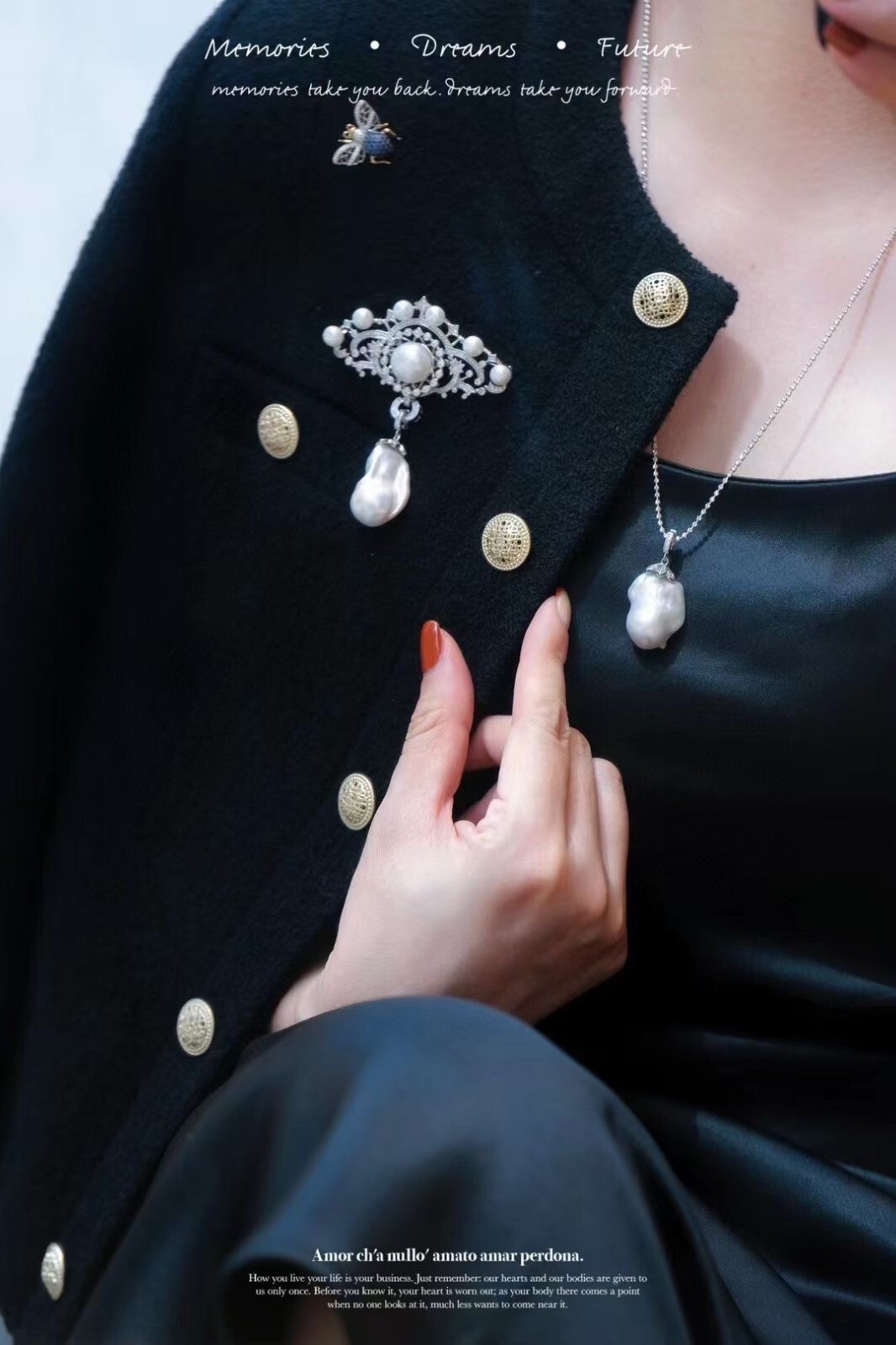 Regal Vintage Pearl Brooch-Pendant: Versatile Natural & Baroque Pearl Elegance