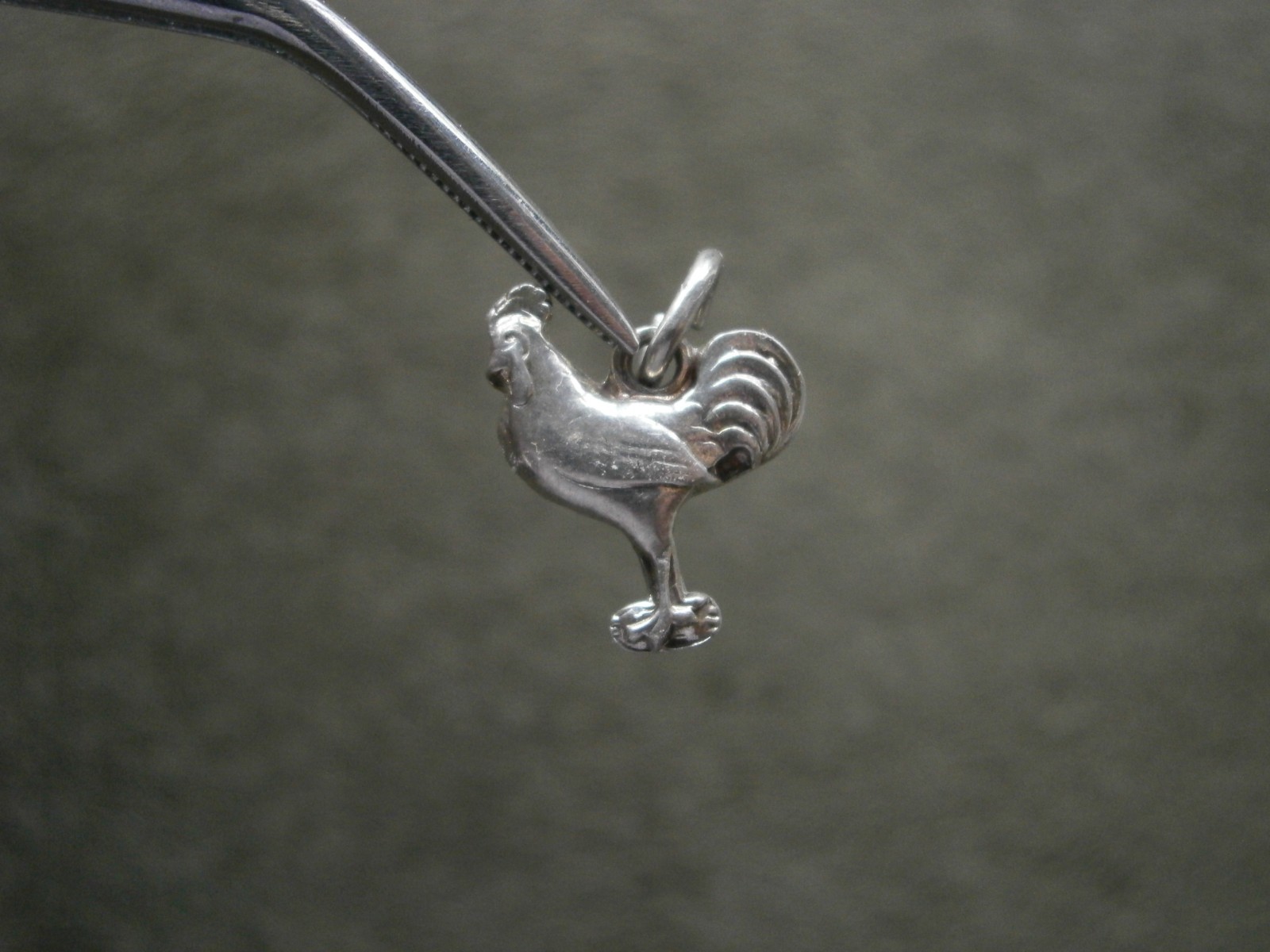 TINY Rooster Cockerel Vintage Flat Back 835 Silver Bracelet Charm Pendant