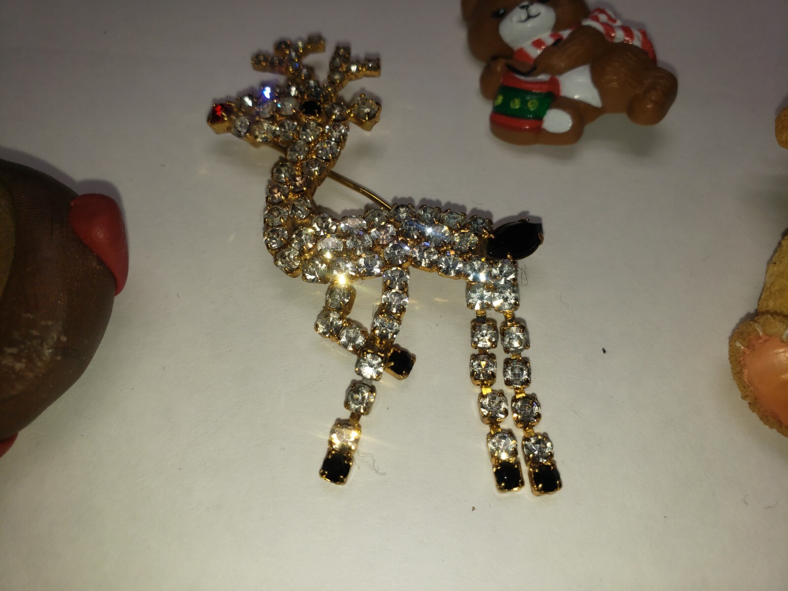 Estate Find VINTAGE Jewelry Lot UNSEARCHED, UNTESTED , THRIFT DONATIONS AS IS
