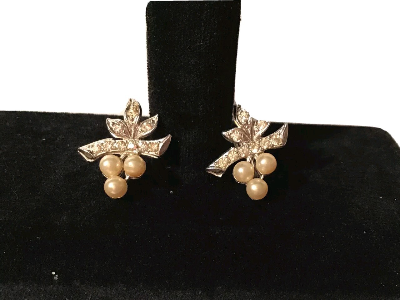 Imitation Pearl w Rhinestones Screw Back Earrings Bride Wedding Prom Vintage