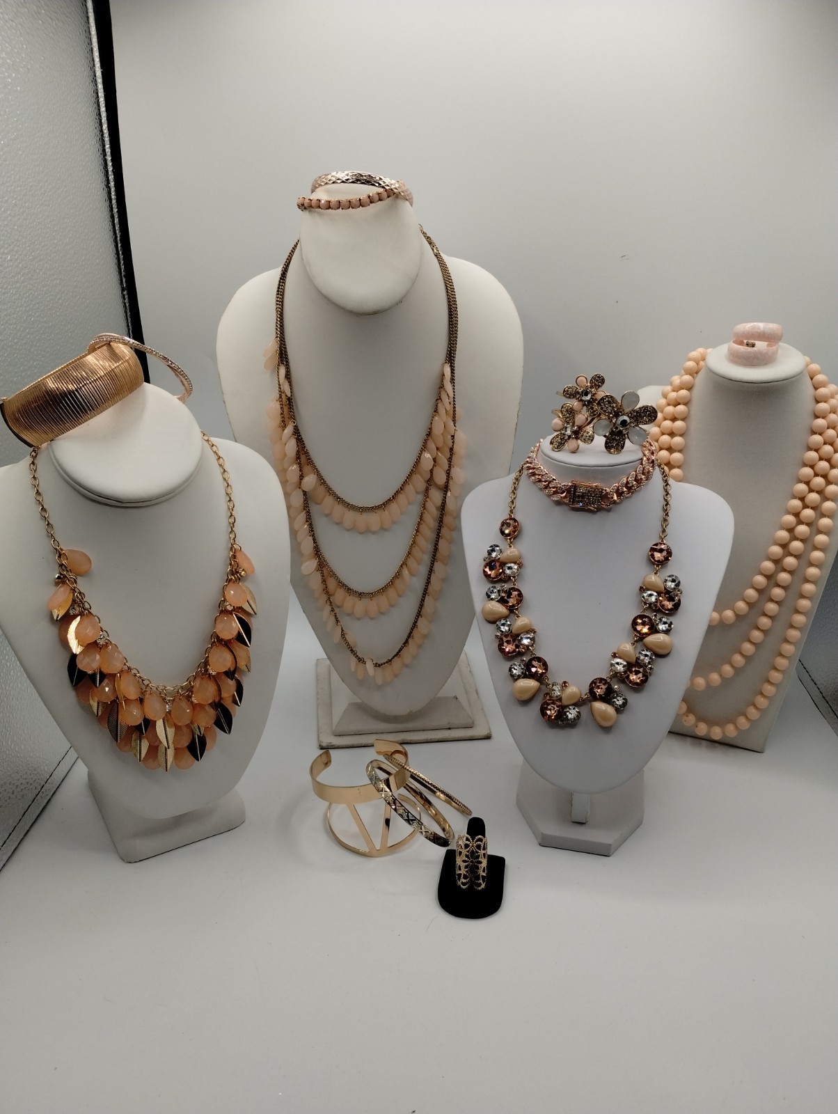 Elegant Peach And Gold Tone Jewelry Lot. Some New Some Used. 17 Pieces. Lot#140