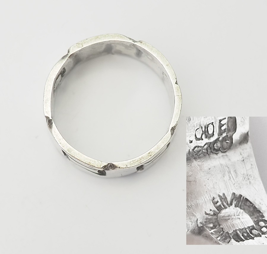Vintage wide sterling silver traditional ring size 7 Mexico